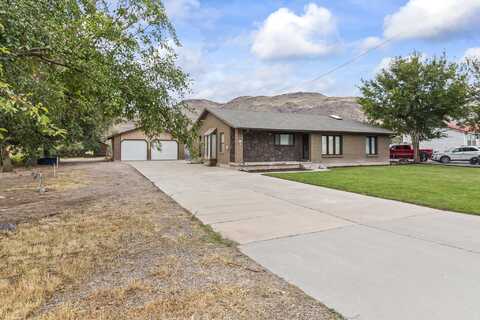 248 S Center St ST, Elsinore, UT 84724