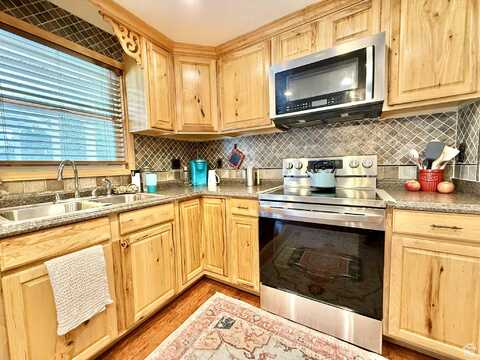 762 E 2850 S, Vernal, UT 84078