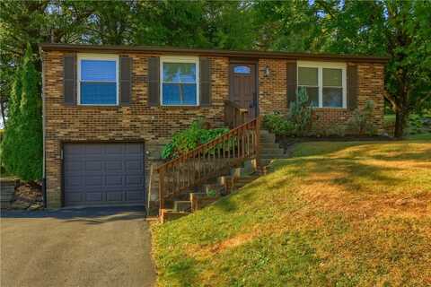 16 Bock Ln, Economy, PA 15005