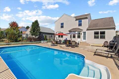 1530 Carmel Drive, Marysville, OH 43040