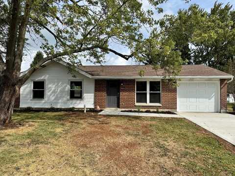 806 Canterbury Drive, Wapakoneta, OH 45895