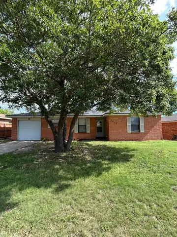 2613 16TH Avenue, Canyon, TX 79015