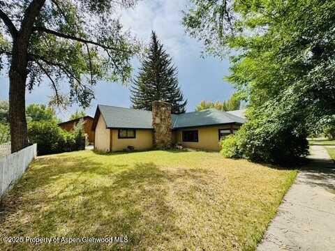 517 E JEFFERSON Avenue, Hayden, CO 81639