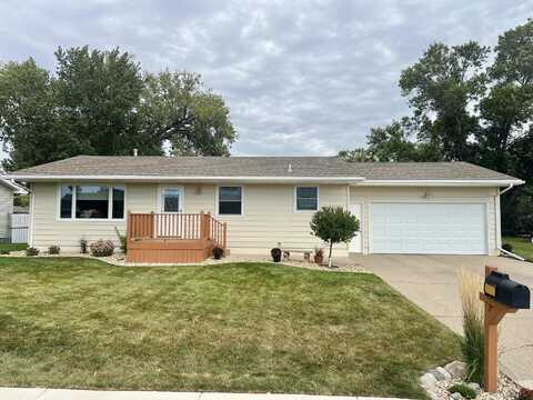 2011 Prospect Avenue, Aberdeen, SD 57401