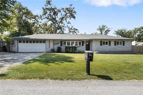 14151 Wolf DR, Rogers, AR 72756
