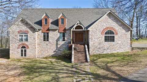 4 Robins Ridge RD, Morrilton, AR 72110