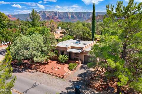 460 COFFEE POT Drive, Sedona, AZ 86336