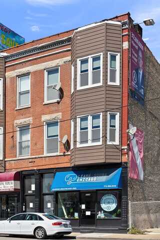 2338 W. Fullerton Avenue, Chicago, IL 60647