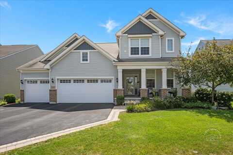 747 Heartland Lane, South Elgin, IL 60177