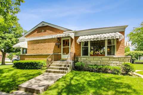 8351 N. Oleander Avenue, Niles, IL 60714