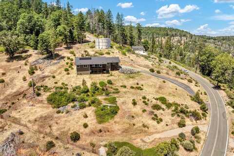 9781 Venturi Drive, Cobb, CA 95426