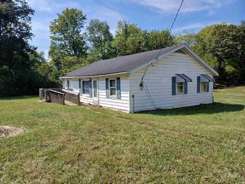 9720 S Chapel Hill Rd, Heltonville, IN 47436