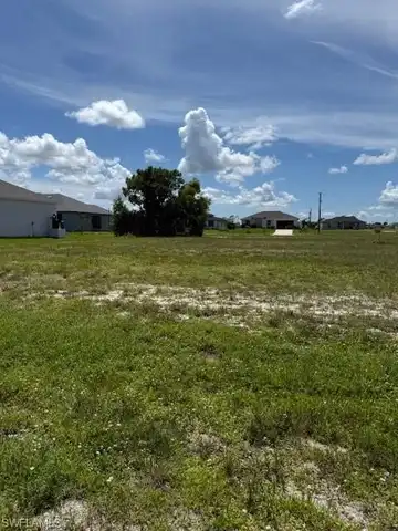 4309 NW 32nd, CAPE CORAL, FL 33993