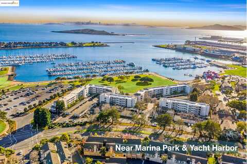 2605 Beach Head Ct, Richmond, CA 94804