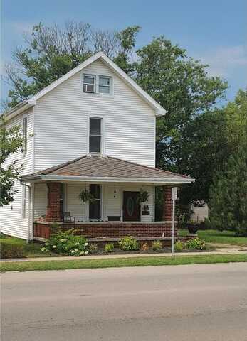 624 S Walnut Street, Seymour, IN 47274