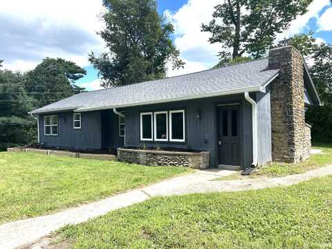 1700 E Moffett Lane, Bloomington, IN 47401