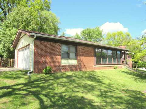 4401 E Cambridge Court, Bloomington, IN 47408