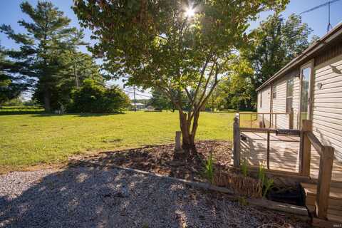 6825/29/37 E State Road 45 Road, Bloomington, IN 47408