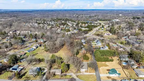 3621 E Post Road, Bloomington, IN 47408