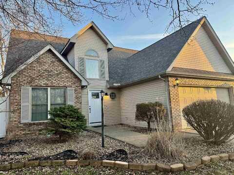 3252 S Southern Oaks Drive, Bloomington, IN 47401