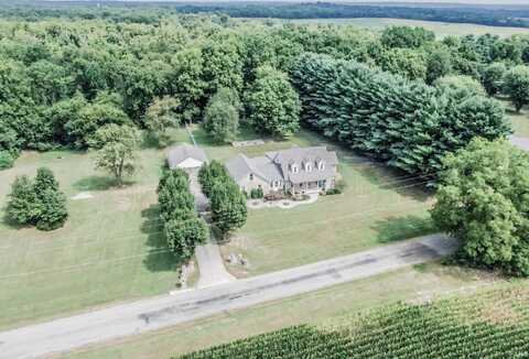 1078 W Suttles Road, Connersville, IN 47331