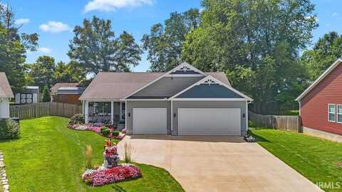 7227 W Mustang Drive, Ellettsville, IN 47429