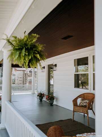 203 S Sale Street, Ellettsville, IN 47429