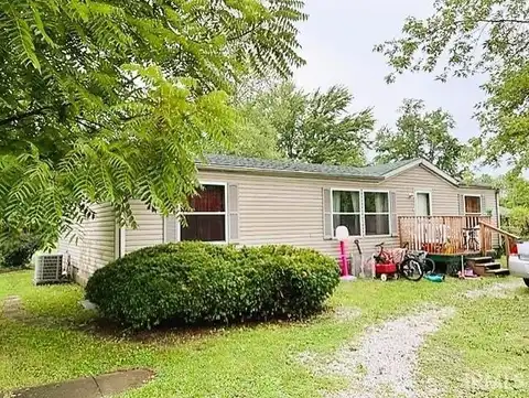 1160 SE 5th Street, Linton, IN 47441