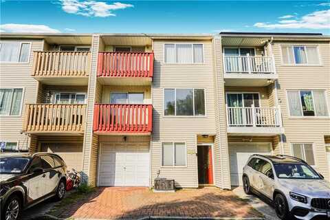14 Alexsandra Court, Staten Island, NY 10312
