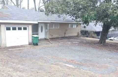 24 Greenway Drive, Little Rock, AR 72209