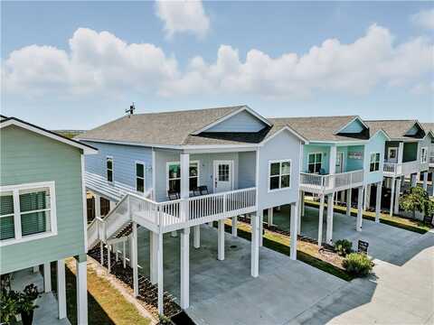 110 N Nautica, Rockport, TX 78382