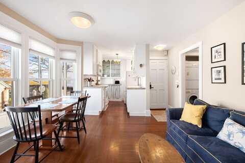 176 Commercial Street unit: U2, Provincetown, MA 02657