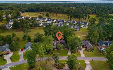 904 Lord Granville Drive, Morehead City, NC 28557