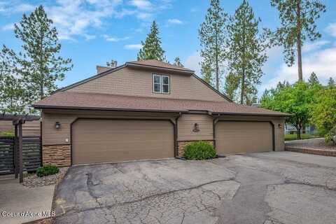 10573 N FRIAR DR, Hayden, ID 83835