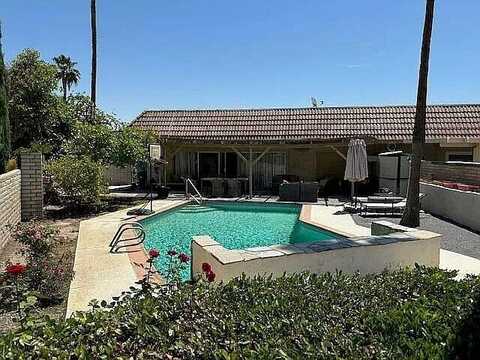 38811 Tandika Trail N, Palm Desert, CA 92211