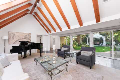 3245 Provon Lane, Los Angeles, CA 90034