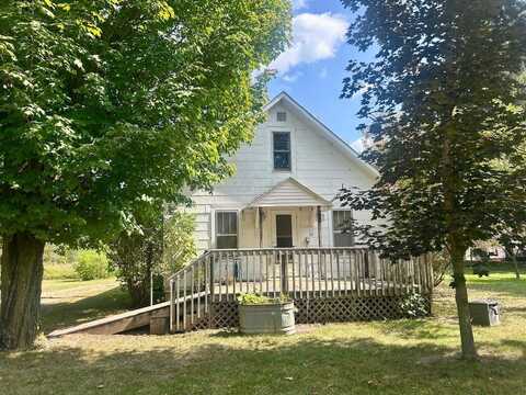 1489 Mcculloch, Gladwin, MI 48624