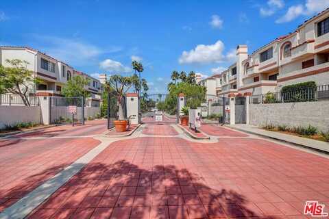 2971 Plaza Del Amo, Torrance, CA 90503