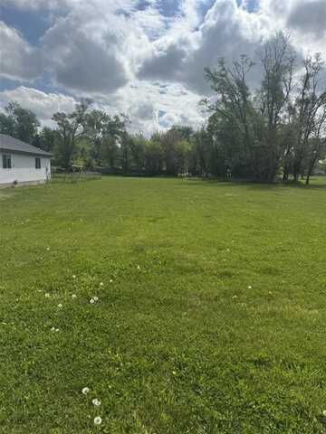 Rompot Street SE, Cedar Rapids, IA 52403