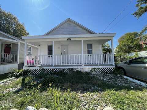 36 Edenburg Avenue, Albany, NY 12203