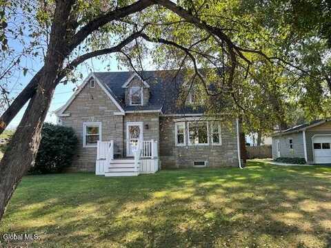 75 N Crystal Street, Schaghticoke, NY 12118