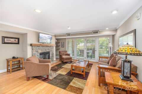 114 Bowling Park Road, Asheville, NC 28803