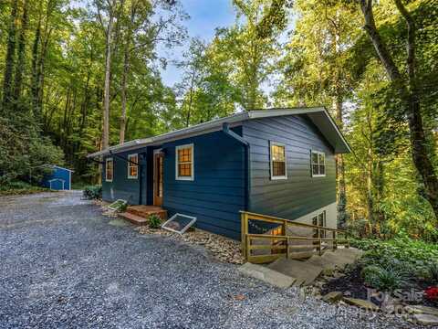 112 Top Of The Mountain Road, Hendersonville, NC 28739