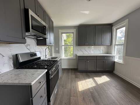 12 Rockwood Avenue, Ansonia, CT 06401