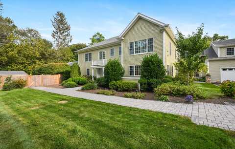 17 Pequot Drive, Norwalk, CT 06855