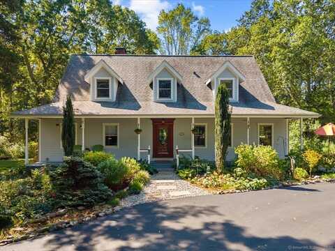 140 Wildrose Avenue, Guilford, CT 06437