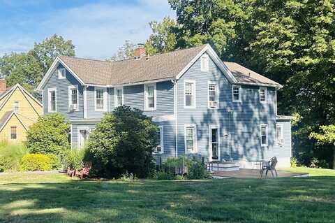 240 Kenwood Avenue, Hamden, CT 06518