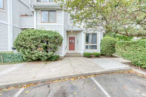 999 Whalley Avenue, New Haven, CT 06515
