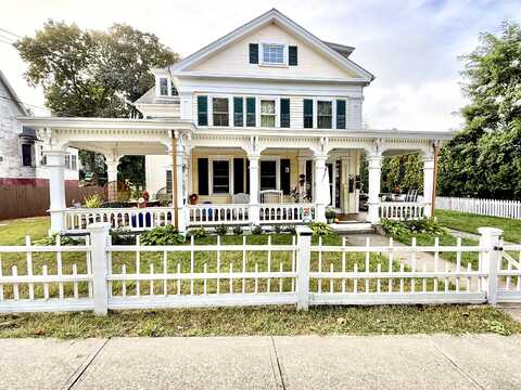 63 Academy Street, Killingly, CT 06239