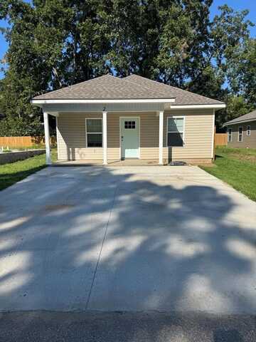 2 Carlock, Headland, AL 36345